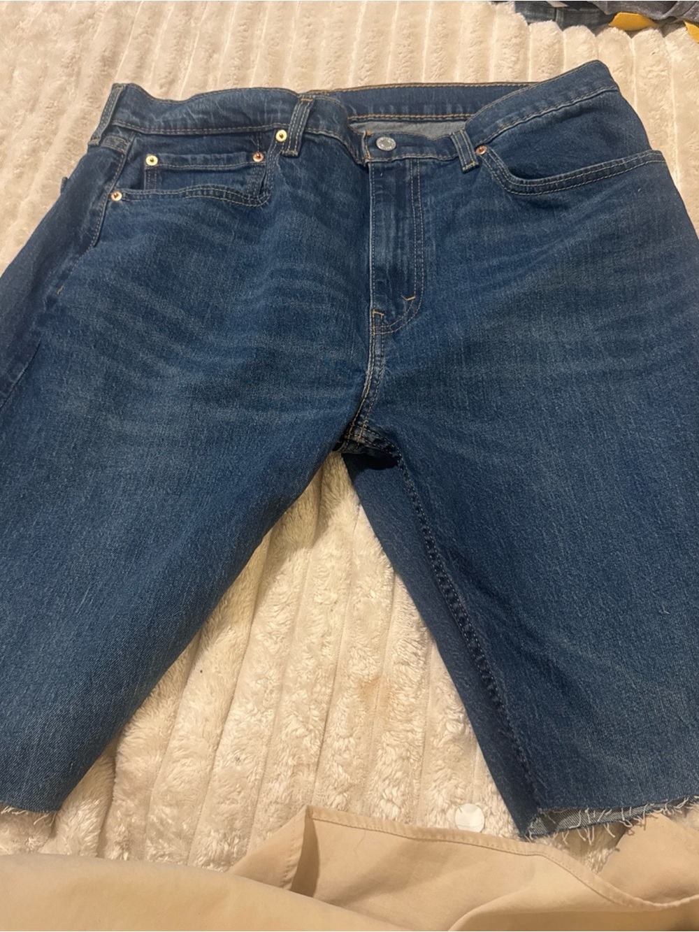 Levi's 505 Cut Off Shorts Mens W36 dark Blue Raw Hem